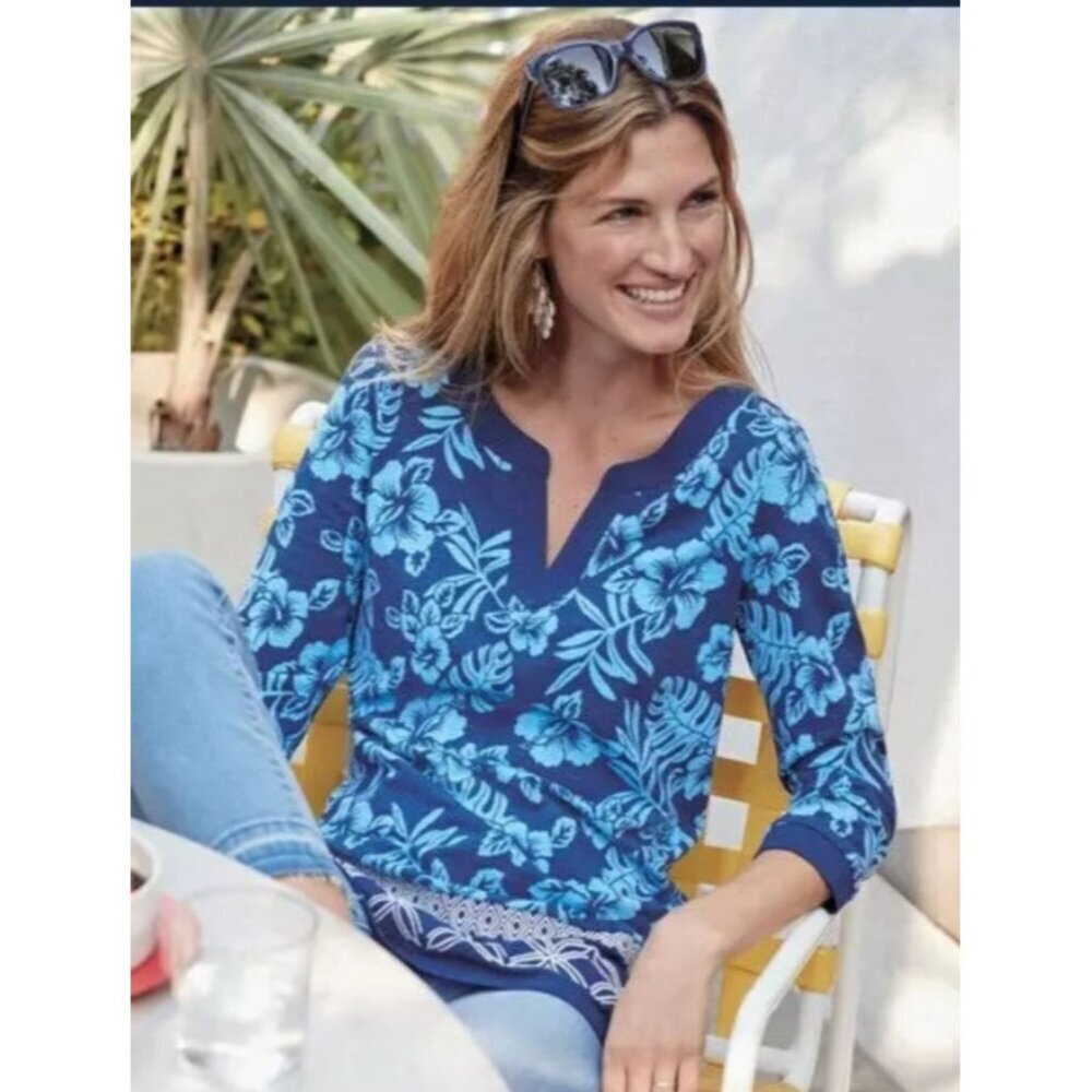 Tommy Bahama Floral Embroidered Tunic Hoani Hibiscus Navy Medium Cotton Modal - Picture 2 of 11
